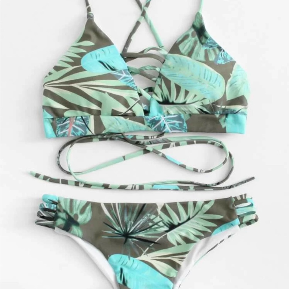 Medium Bikini Set
